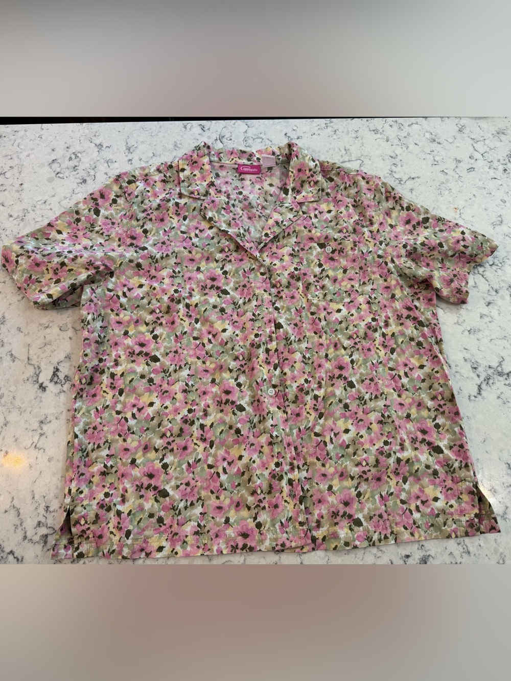 VINTAGE Pappagallo Short-Sleeve‎ Button-Up Camp Shirt - Pink floral 
Women’s XL